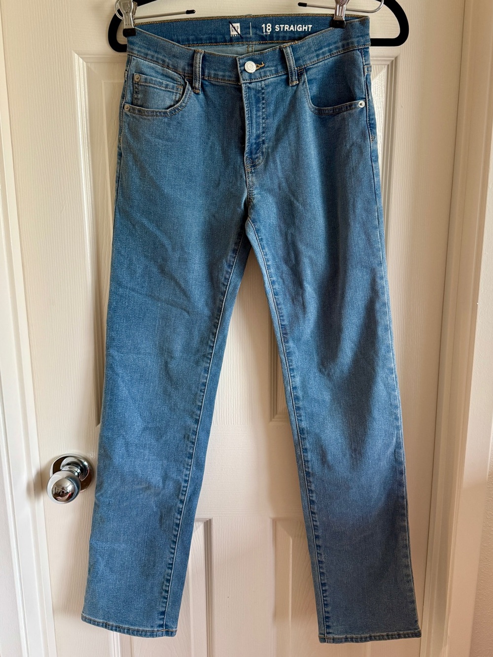 GAP Slim Straight Fit Jeans
